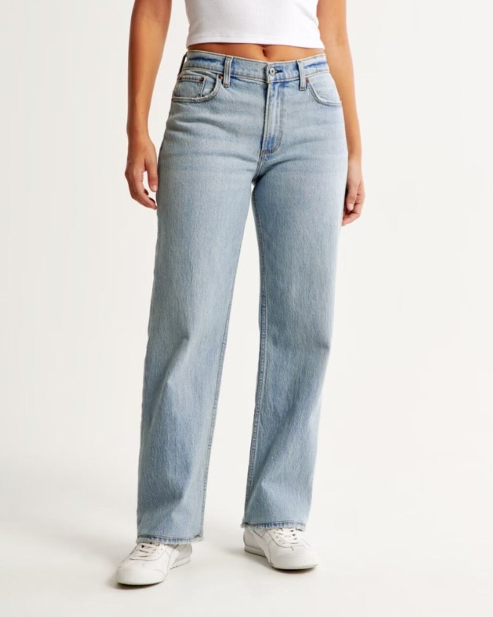 ABERCROMBIE The Baggy Low Rise Curve Love Jeans Light Wash 32 Long